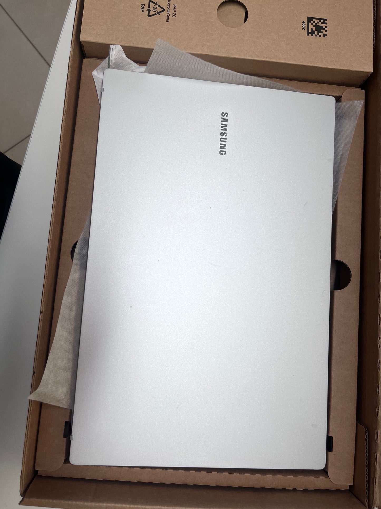 Samsung Galaxy Book3 - i7 16gb