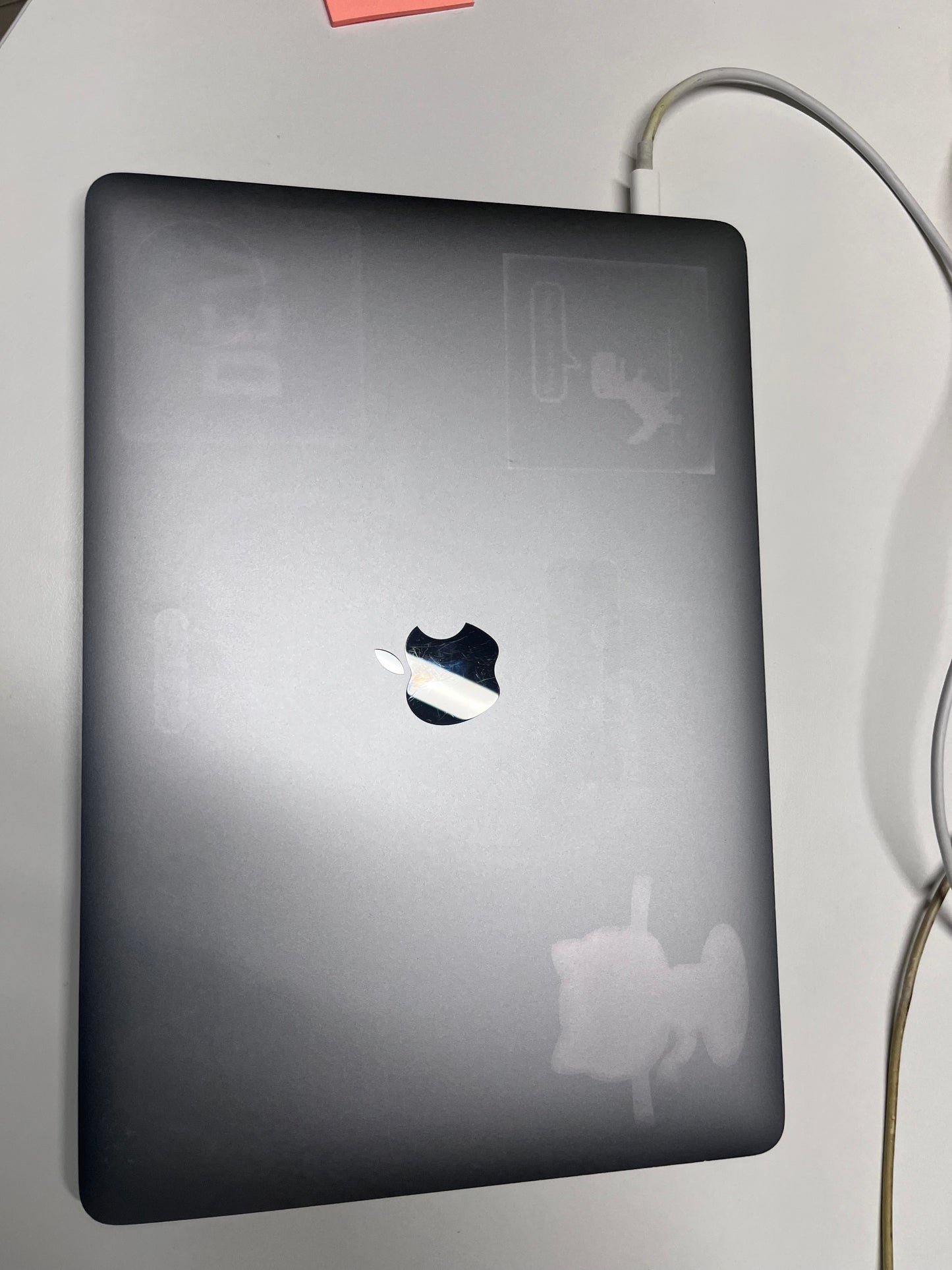 MacBook Pro 13Inch 2020 i5 16GB 512GB Ssd