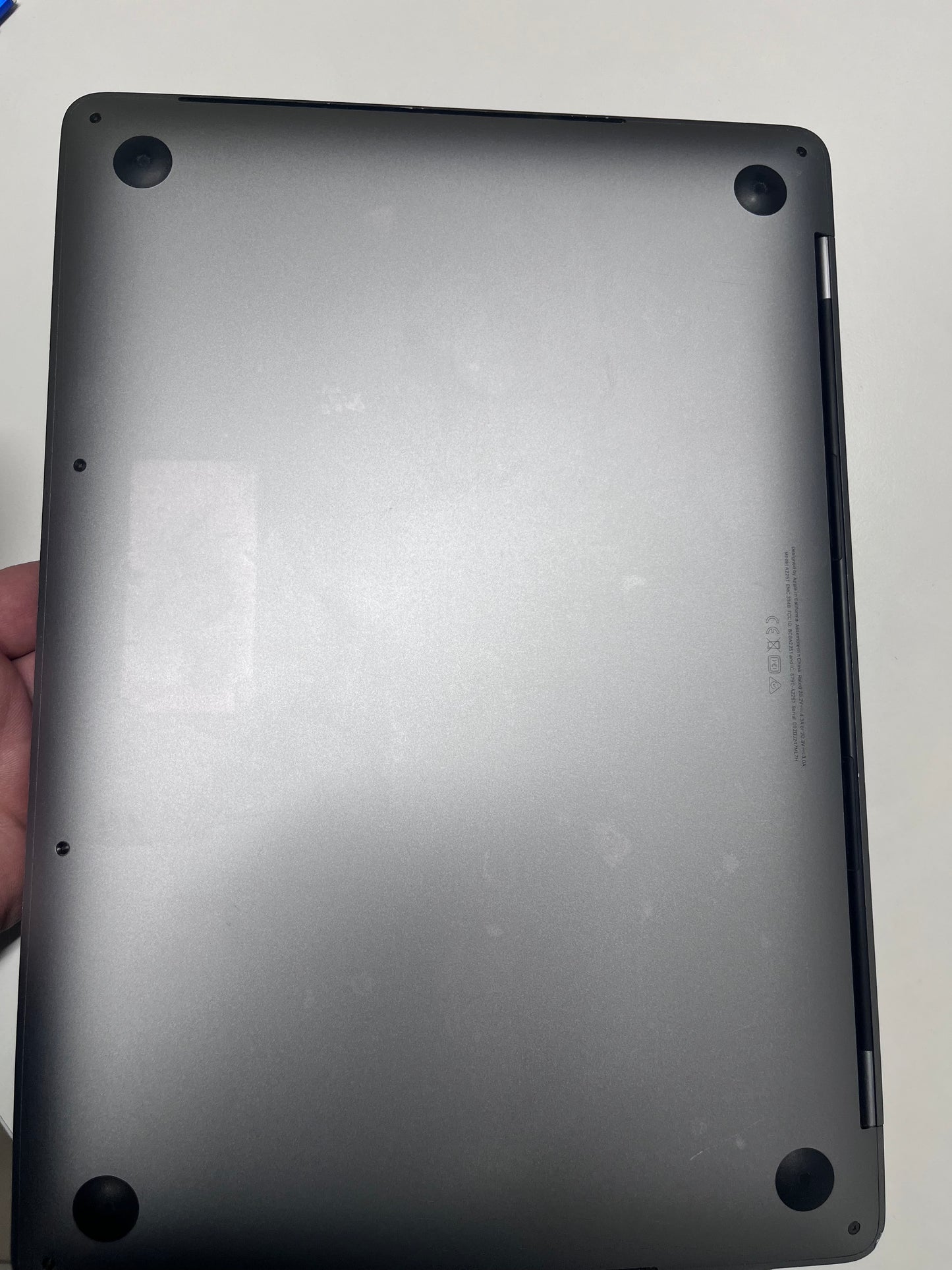 MacBook Pro 13Inch 2020 i5 16GB 512GB Ssd